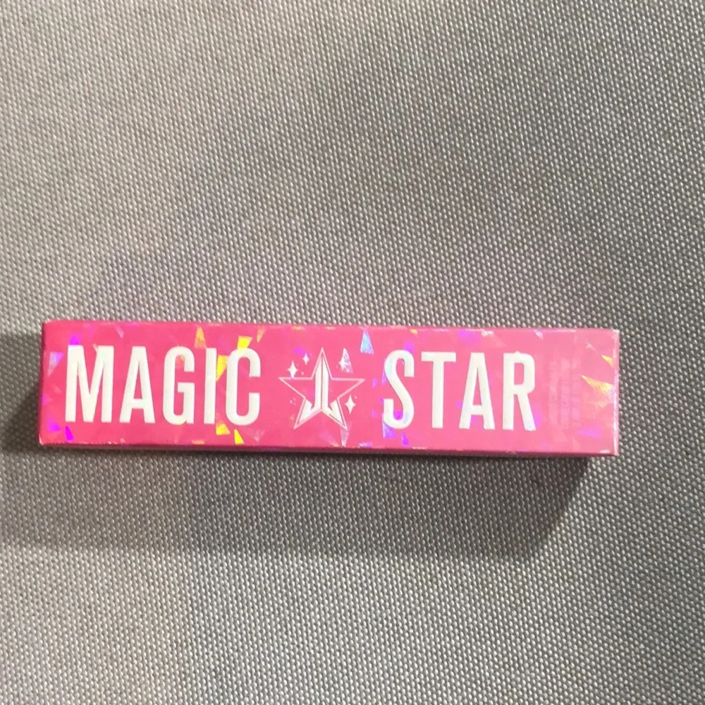 MAGIC STAR C18 concealer by Jeffree Star cosmetics NIB
